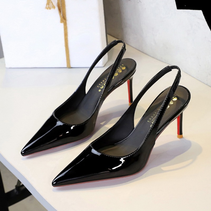 Women'S Shoes Red Bottoms - 新しいヨーロッパとアメリカの尖ったハイヒール、パテントレザーの後ろの細いヒール、ファッショナブルでシンプルな赤底の女性の靴