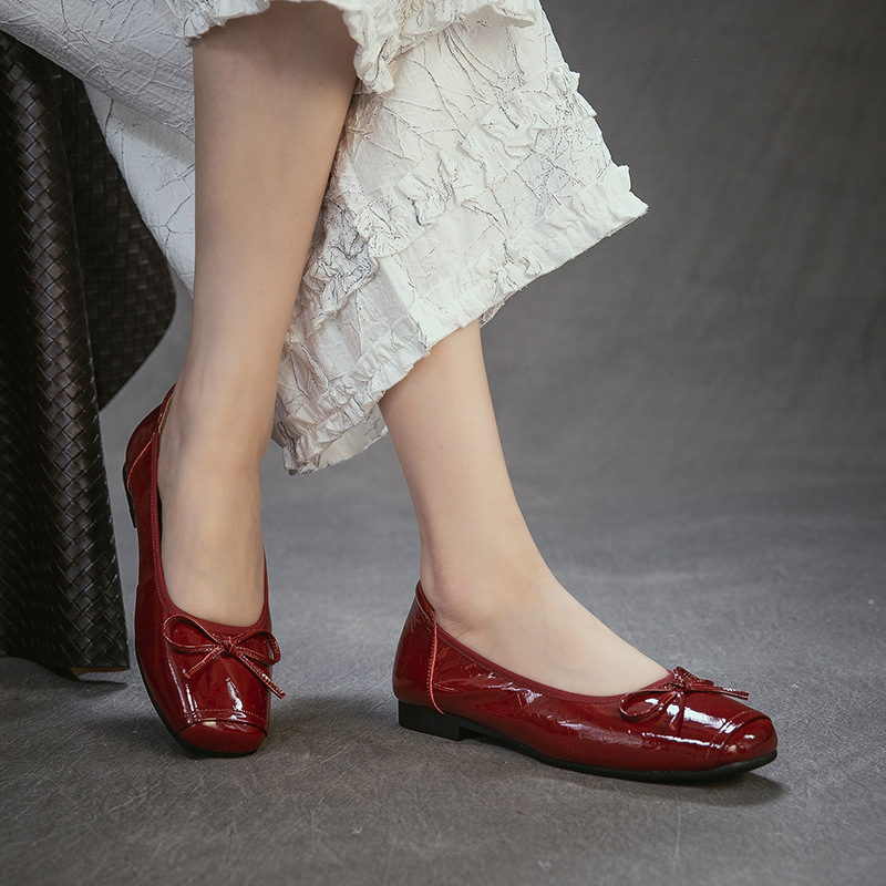 本物の革ラウンドトゥローヒール浅い春夏秋の靴バタフライノット - Women Shoes Japanese Brand のレビューと価格