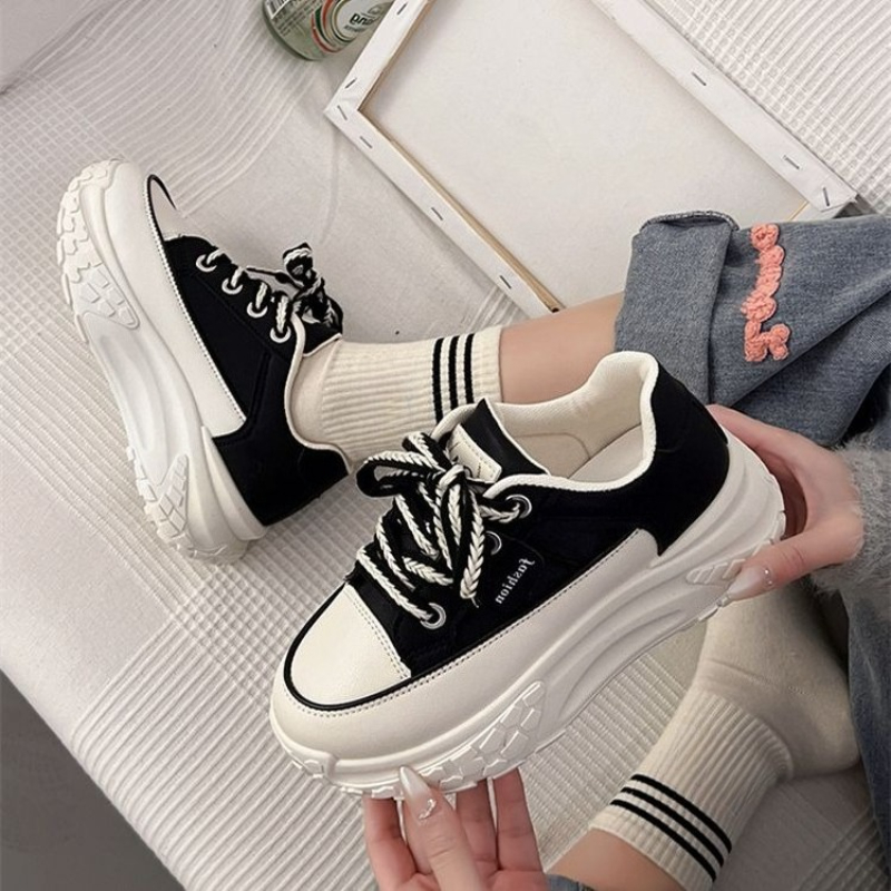 春のチャンキーホワイトスニーカー、厚底プラットフォームシュー - Platform Sneakers Chunky のレビューと価格