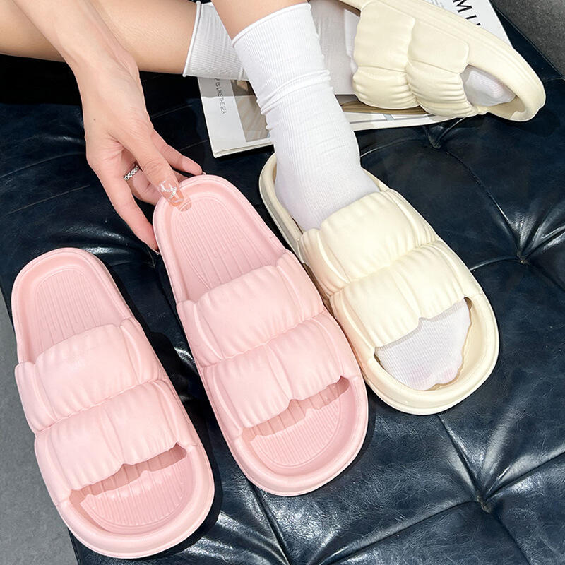 ソフトクラウドEVAキャンディーカラー室内スリッパ レディー - Mule Slip On のレビューと価格