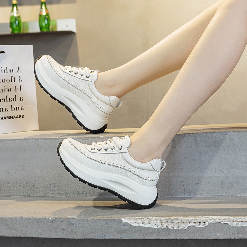 2026年ファッションレディースカジュアルスニーカー無地本革 - Platform Sneakers Chunky のレビューと価格
