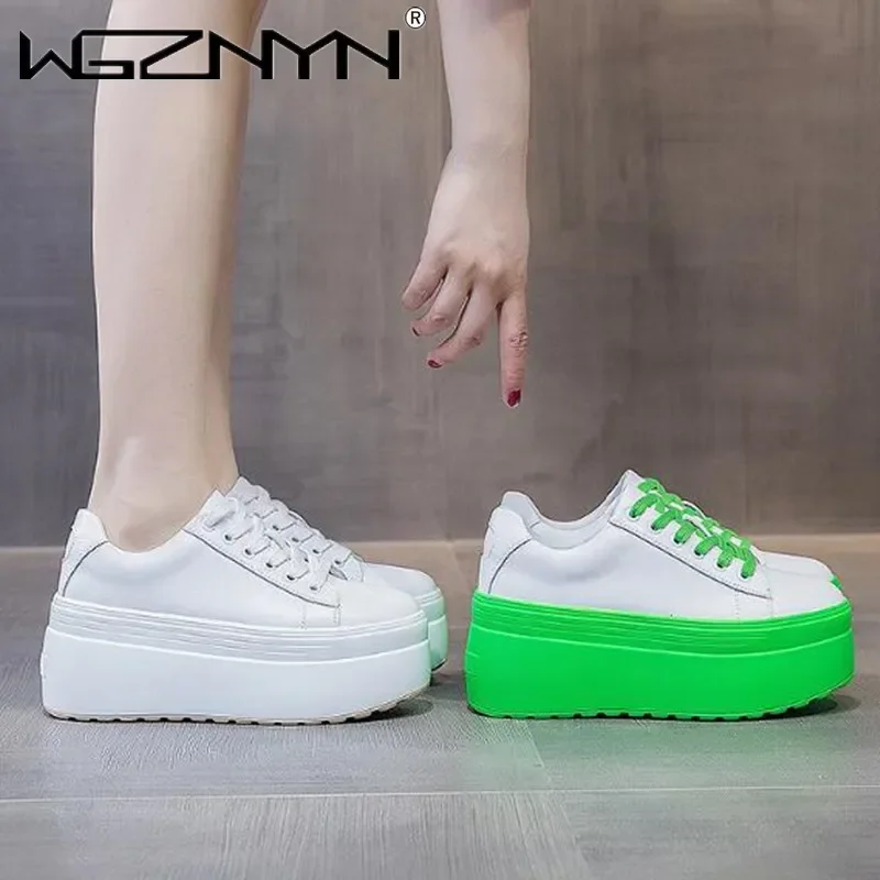 高級秋本革女性カジュアルシューズ超厚い 8 センチメートルプ - Platform Sneakers Chunky のレビューと価格