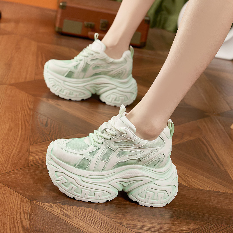 レディースファッション 厚底プラットフォームスニーカー 通気 - Platform Sneakers Chunky のレビューと価格