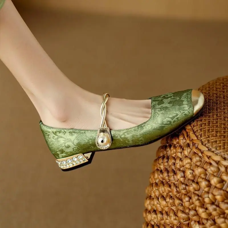 ブロックヒール パンプス スクエアトゥ メリージェーンシュー - Women Shoes Japanese Brand のレビューと価格